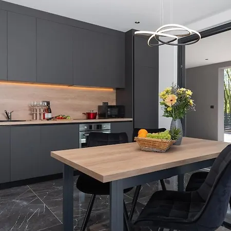 In Upani I With Swimming Pool Villa *