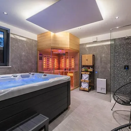 In Upani I With Swimming Pool Villa Ruzici (Sveta Nedelja)