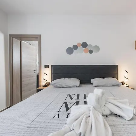 In Upani I With Swimming Pool Villa *